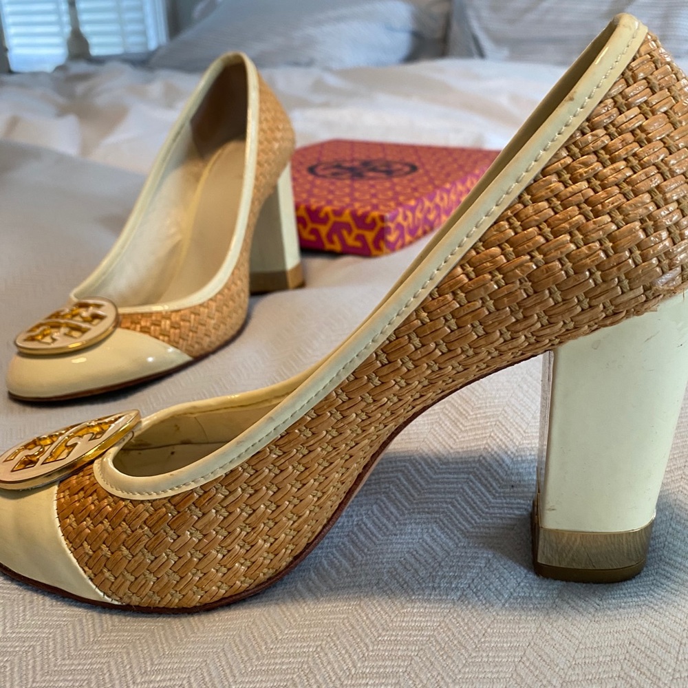 Tory Birch Straw Patent Pumps